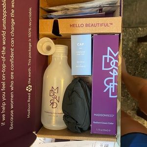 Madison Reed Hair Coloring Kit- Umbria Light Brown